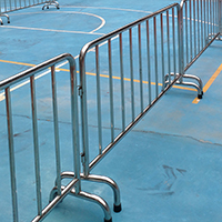 &Atilde;�K&Acirc;&deg;&Acirc;&uml; Steel Barricades